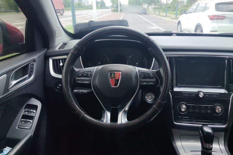 Used Roewe RX5 2018 20T Two-Wheel Drive Automatic Flagship Edition Steering Wheel