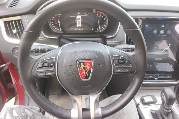 Used Roewe RX5 2018 20T Two-Wheel Drive Automatic Internet Smart Luxury Edition Steering Wheel