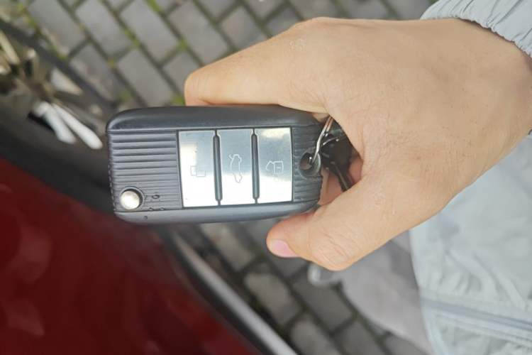 Used Roewe RX5 2018 20T Two-Wheel Drive Automatic Flagship Edition Vehicle Key