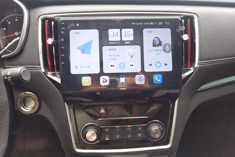 Used Roewe RX5 2018 20T Two-Wheel Drive Automatic Flagship Edition Audio And AC Panel