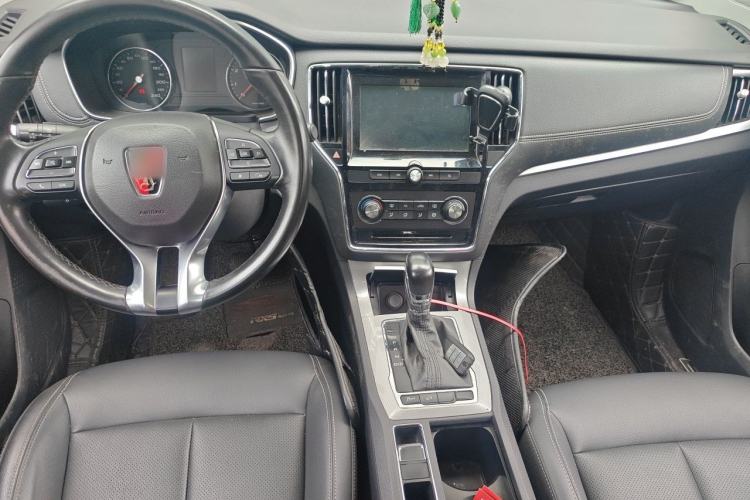 Used Roewe RX5 2018 20T Two-Wheel Drive Automatic Flagship Edition Center Console
