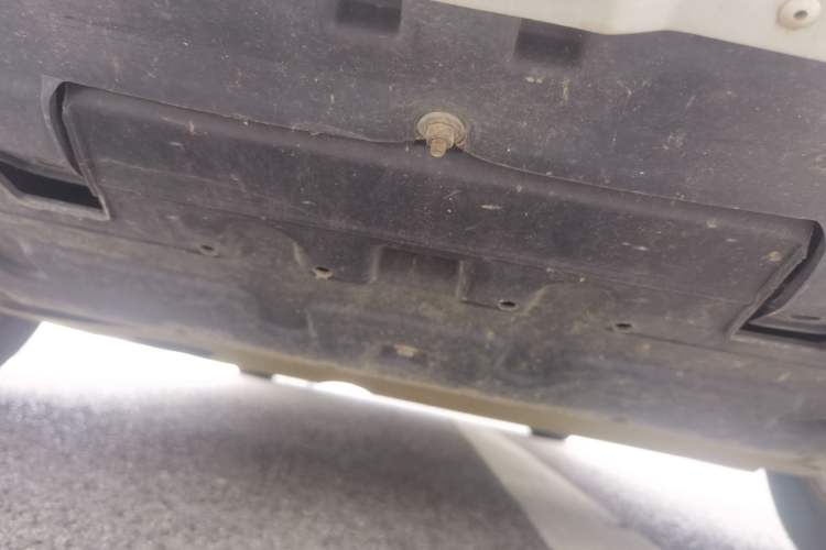 Used Roewe RX5 2018 20T Two-Wheel Drive Automatic Internet Smart Edition Chassis Front