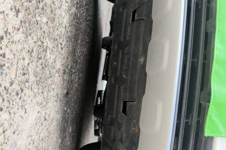 Used Roewe RX5 2018 20T Two-Wheel Drive Automatic Internet Smart Edition Chassis Front