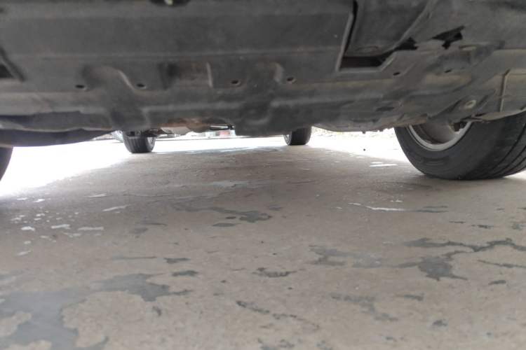 Used Roewe RX5 2018 20T Two-Wheel Drive Manual Flagship Edition Chassis Front