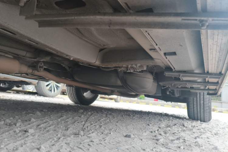 Used Roewe RX5 2018 20T Two-Wheel Drive Automatic Flagship Edition Chassis Front Left