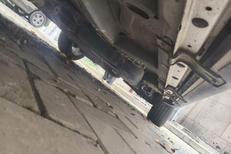 Used Roewe RX5 2018 20T Two-Wheel Drive Automatic Internet Smart Edition Chassis Front Left