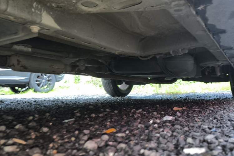 Used Roewe RX5 2018 20T Two-Wheel Drive Automatic Internet Smart Edition Chassis Front Left