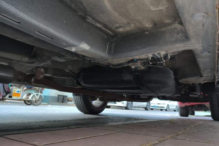 Used Roewe RX5 2018 20T Two-Wheel Drive Manual Flagship Edition Chassis Front Left