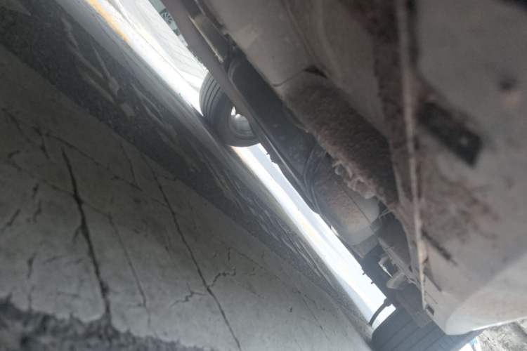 Used Roewe RX5 2018 20T Two-Wheel Drive Manual Internet Smart Edition Chassis Front Left