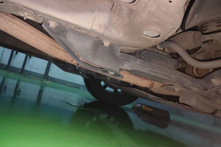 Used Roewe RX5 2018 20T Two-Wheel Drive Manual Internet Smart Edition Chassis Front Right