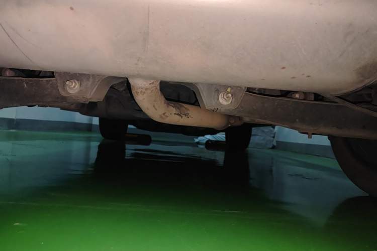 Used Roewe RX5 2018 20T Two-Wheel Drive Manual Internet Smart Edition Chassis Rear