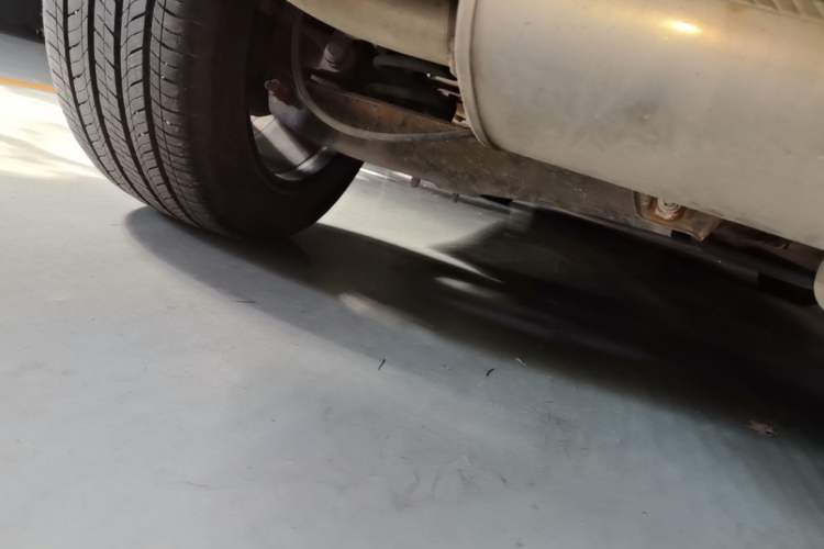 Used Roewe RX5 2018 30T Two-Wheel Drive Automatic Internet Smart Edition Chassis Rear Left