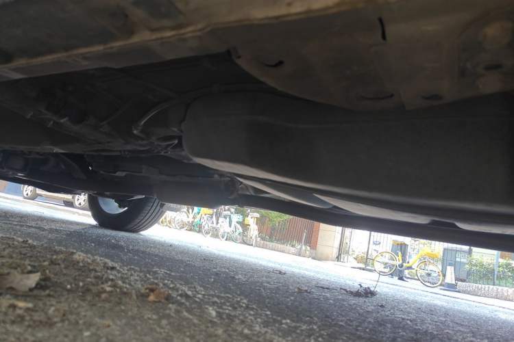 Used Roewe RX5 2018 20T Two-Wheel Drive Automatic Flagship Edition Chassis Rear Left
