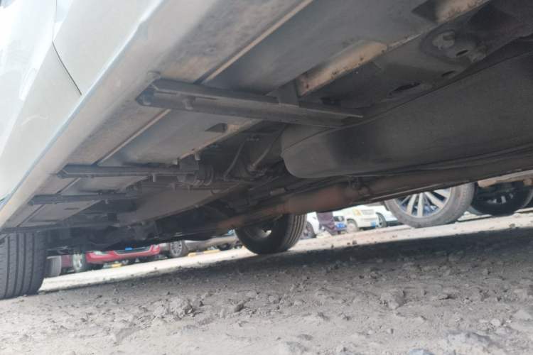 Used Roewe RX5 2018 20T Two-Wheel Drive Automatic Flagship Edition Chassis Rear Left