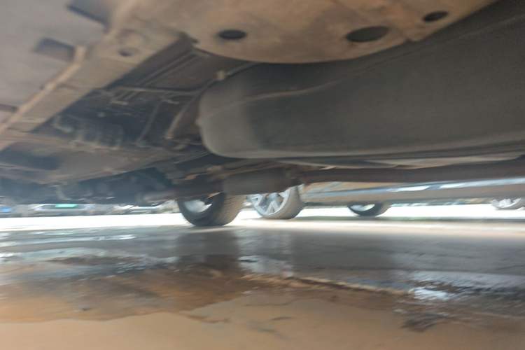Used Roewe RX5 2018 20T Two-Wheel Drive Manual Internet Elite Edition Chassis Rear Left