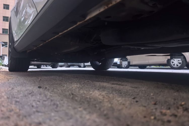 Used Roewe RX5 2018 20T Two-Wheel Drive Manual Internet Elite Edition Chassis Rear Left