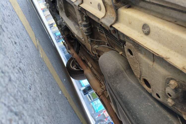Used Roewe RX5 2018 20T Two-Wheel Drive Automatic Internet Smart Edition Chassis Rear Left