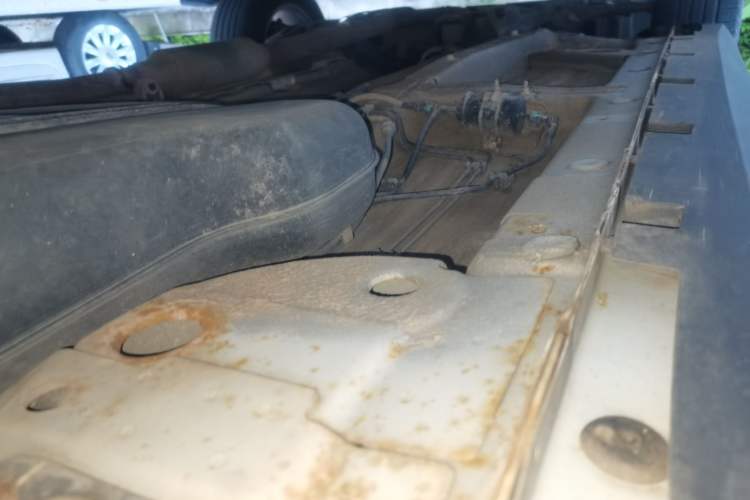 Used Roewe RX5 2018 20T Two-Wheel Drive Manual Flagship Edition Chassis Rear Left