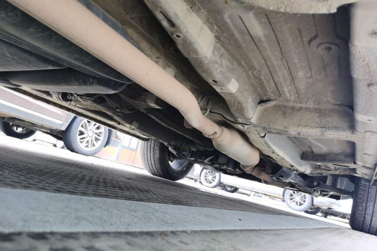 Used Roewe RX5 2018 20T Two-Wheel Drive Manual Internet Smart Edition Chassis Rear Right