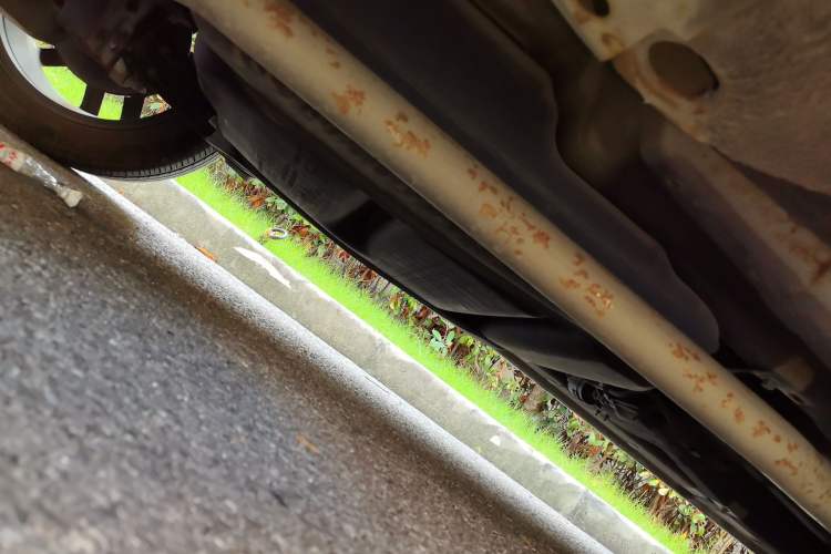Used Roewe RX5 2018 20T Two-Wheel Drive Manual Internet Smart Edition Chassis Rear Right