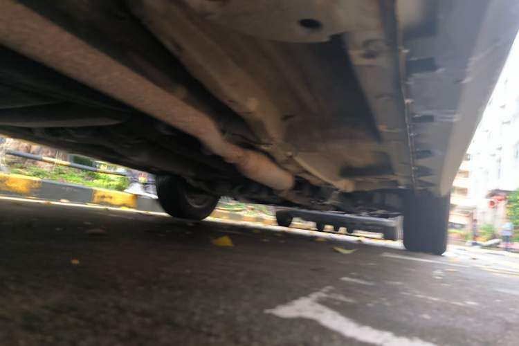 Used Roewe RX5 2018 20T Two-Wheel Drive Automatic Flagship Edition Chassis Rear Right
