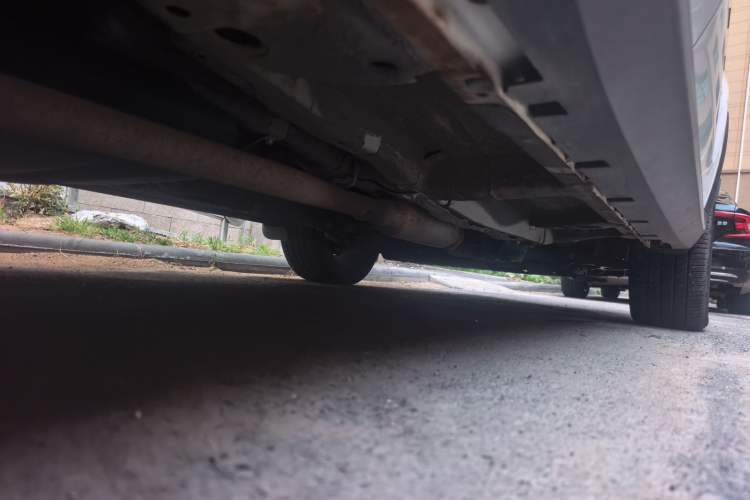 Used Roewe RX5 2018 20T Two-Wheel Drive Manual Internet Elite Edition Chassis Rear Right