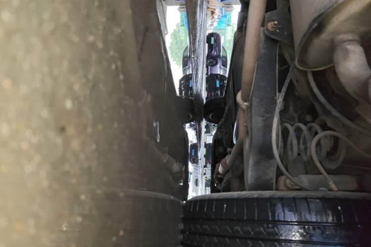 Used Roewe RX5 2018 20T Two-Wheel Drive Manual Flagship Edition Chassis Rear Right