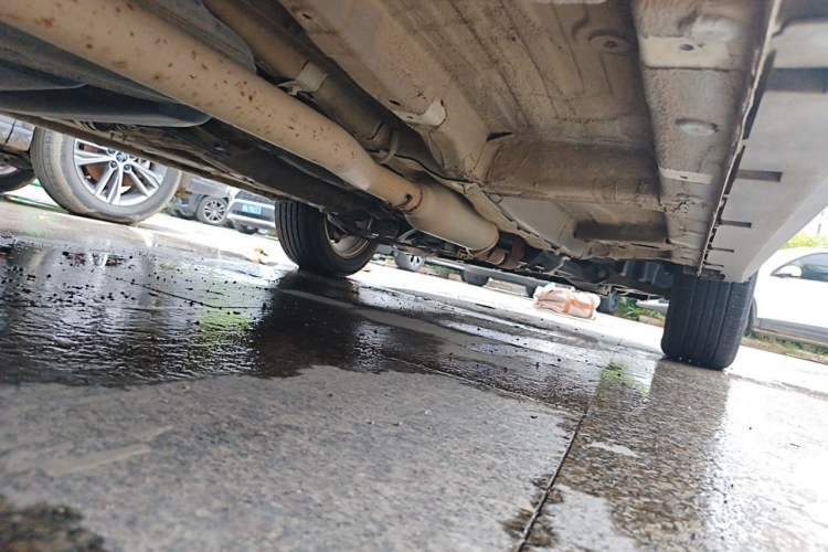 Used Roewe RX5 2018 20T Two-Wheel Drive Automatic Flagship Edition Chassis Rear Right