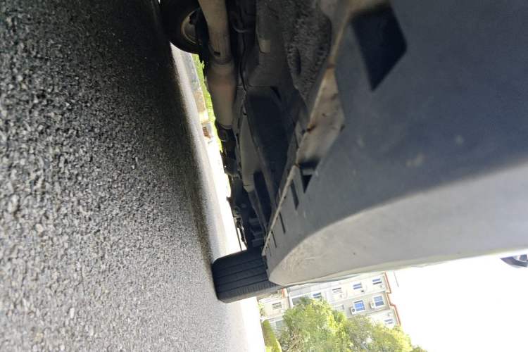 Used Roewe RX5 2018 20T Two-Wheel Drive Automatic Internet Smart Edition Chassis Rear Right