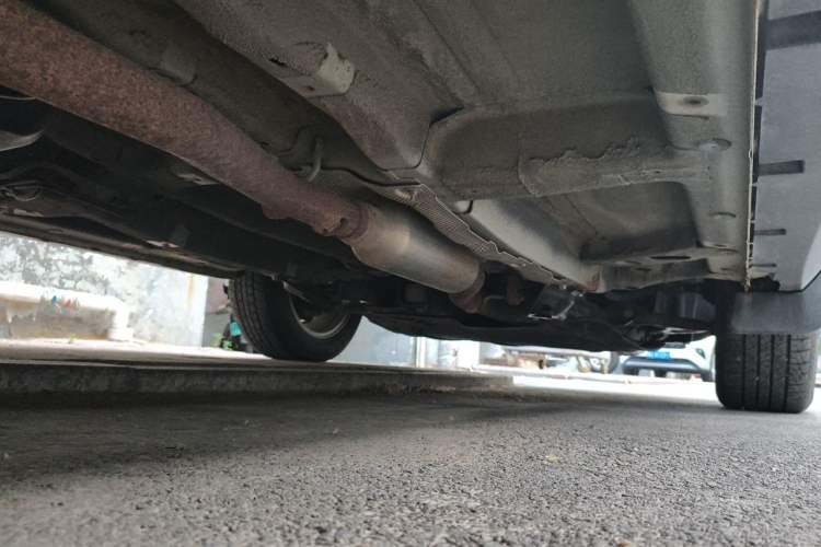 Used Roewe RX5 2018 20T Two-Wheel Drive Manual Flagship Edition Chassis Rear Right