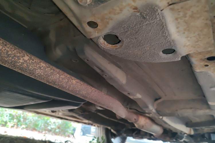 Used Roewe RX5 2018 20T Two-Wheel Drive Manual Internet Smart Edition Chassis Rear Right