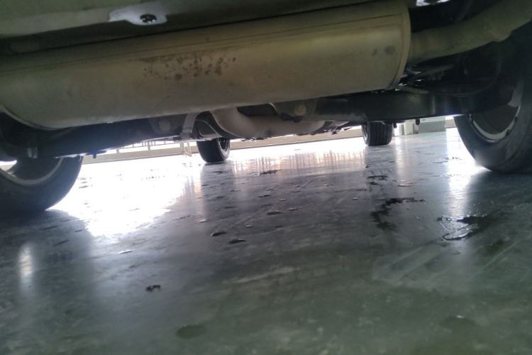 Used Roewe RX5 2018 20T Two-Wheel Drive Automatic Internet Smart Edition Chassis Rear