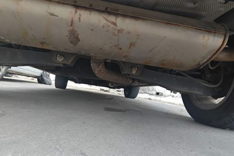 Used Roewe RX5 2018 20T Two-Wheel Drive Automatic Flagship Edition Chassis Rear