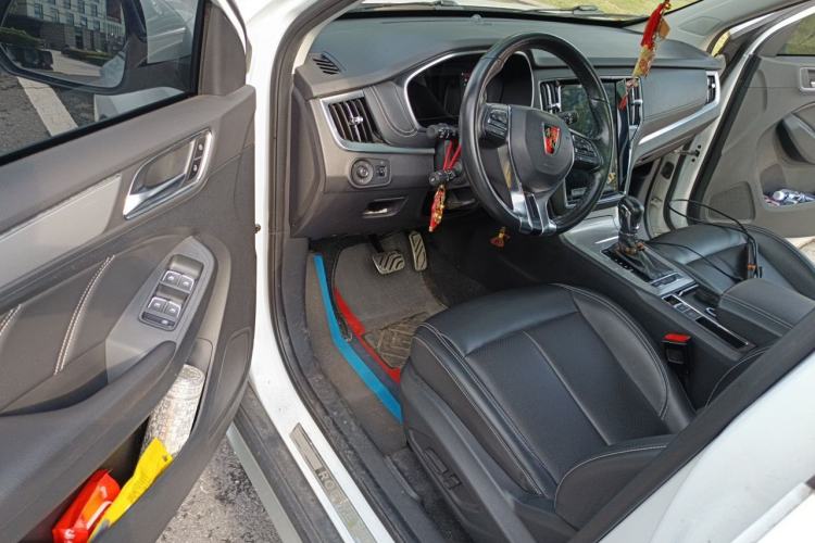 Used Roewe RX5 2018 30T Two-Wheel Drive Automatic Internet Platinum Edition Driver Seat