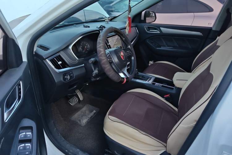 Used Roewe RX5 2018 20T Two-Wheel Drive Automatic Internet Smart Edition Driver Seat