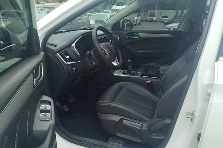 Used Roewe RX5 2018 20T Two-Wheel Drive Manual Flagship Edition Driver Seat