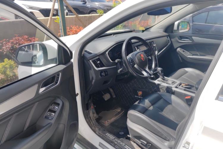 Used Roewe RX5 2018 20T Two-Wheel Drive Automatic Flagship Edition Driver Seat