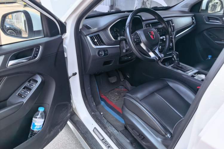 Used Roewe RX5 2018 20T Two-Wheel Drive Automatic Flagship Edition Driver Seat