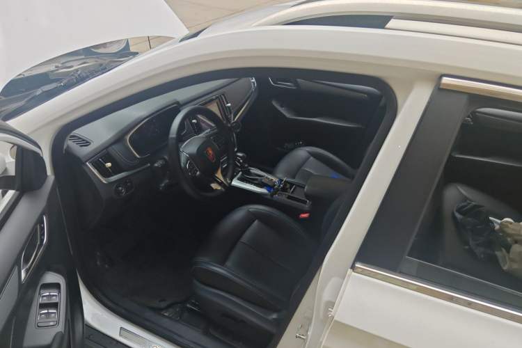 Used Roewe RX5 2018 20T Two-Wheel Drive Automatic Flagship Edition Driver Seat