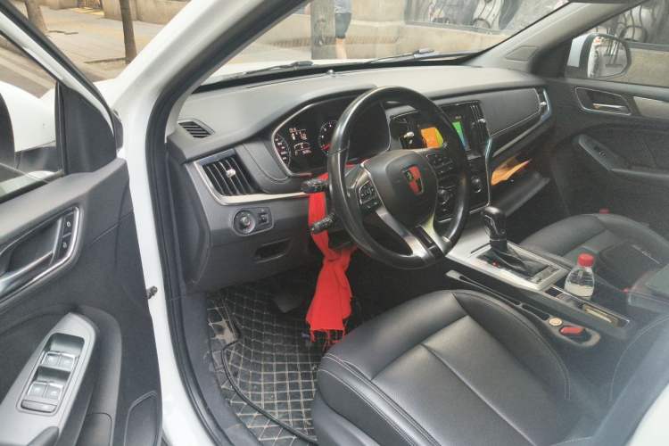 Used Roewe RX5 2018 20T Two-Wheel Drive Automatic Flagship Edition Driver Seat