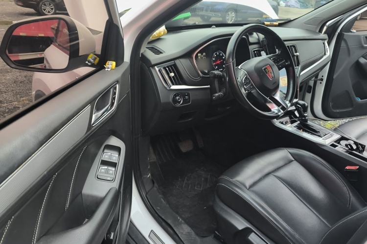 Used Roewe RX5 2018 20T Two-Wheel Drive Automatic Internet Smart Edition Driver Seat