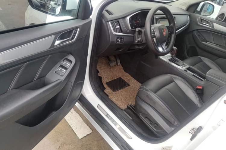 Used Roewe RX5 2018 20T Two-Wheel Drive Automatic Flagship Edition Driver Seat