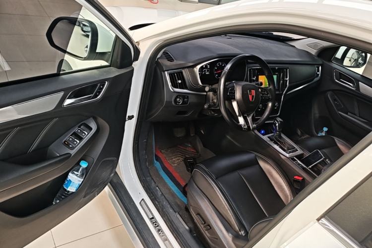 Used Roewe RX5 2018 20T Two-Wheel Drive Automatic Flagship Edition Driver Seat