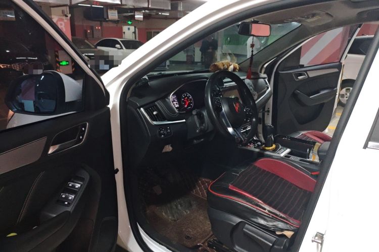 Used Roewe RX5 2018 20T Two-Wheel Drive Manual Flagship Edition Driver Seat
