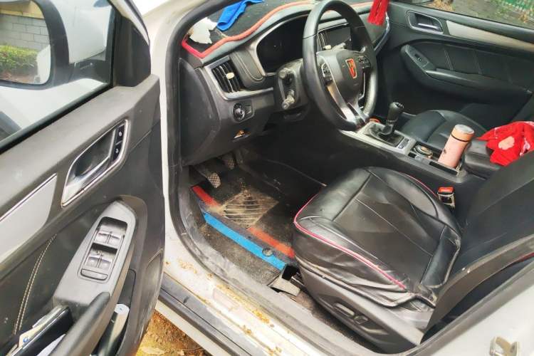 Used Roewe RX5 2018 20T Two-Wheel Drive Manual Internet Smart Edition Driver Seat