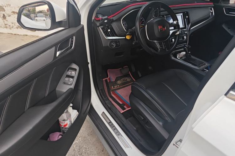 Used Roewe RX5 2018 20T Two-Wheel Drive Automatic Flagship Edition Driver Seat