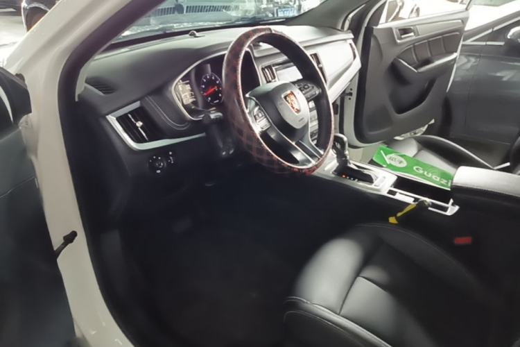 Used Roewe RX5 2018 20T Two-Wheel Drive Automatic Flagship Edition Driver Seat
