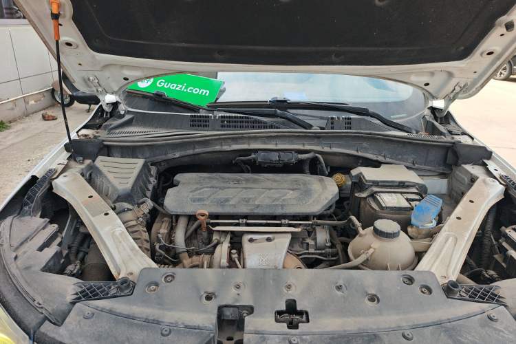 Used Roewe RX5 2018 30T Two-Wheel Drive Automatic Internet Smart Edition Engine Bay