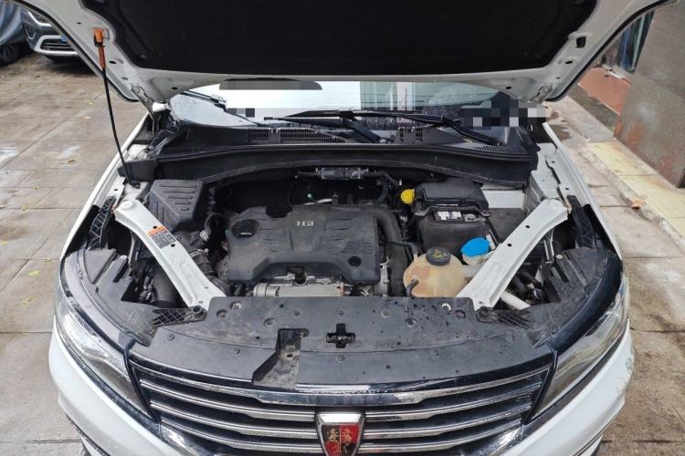 Used Roewe RX5 2018 20T Two-Wheel Drive Automatic Internet Smart Edition Engine Bay