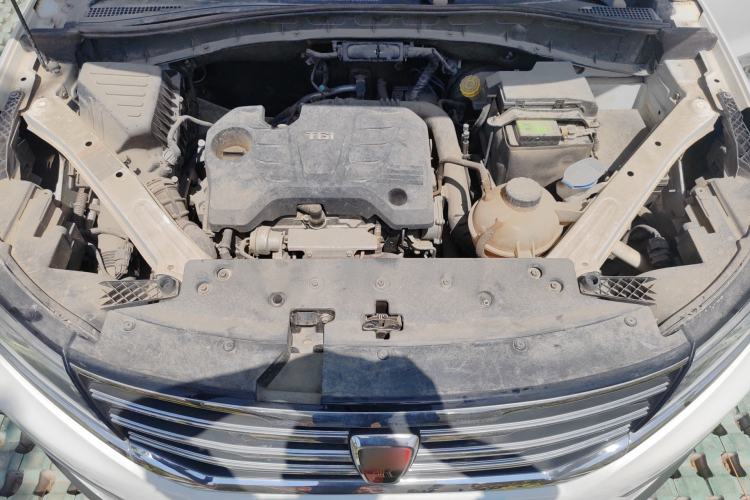 Used Roewe RX5 2018 20T Two-Wheel Drive Automatic Flagship Edition Engine Bay